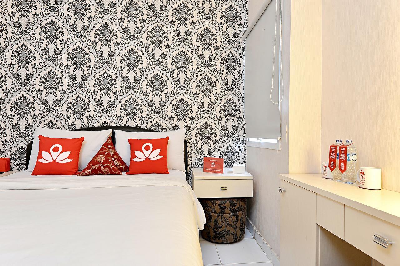 Zen Rooms Basic Tangerang Aeropolis Exterior photo