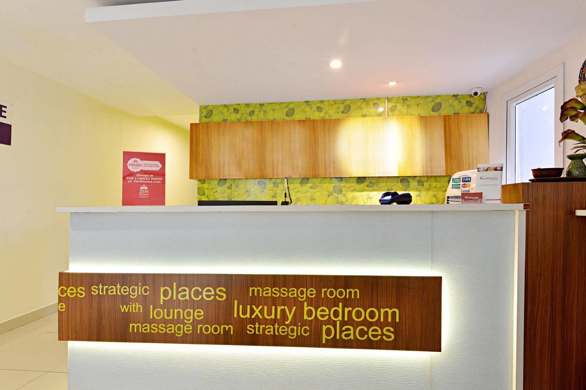 Zen Rooms Basic Tangerang Aeropolis Exterior photo